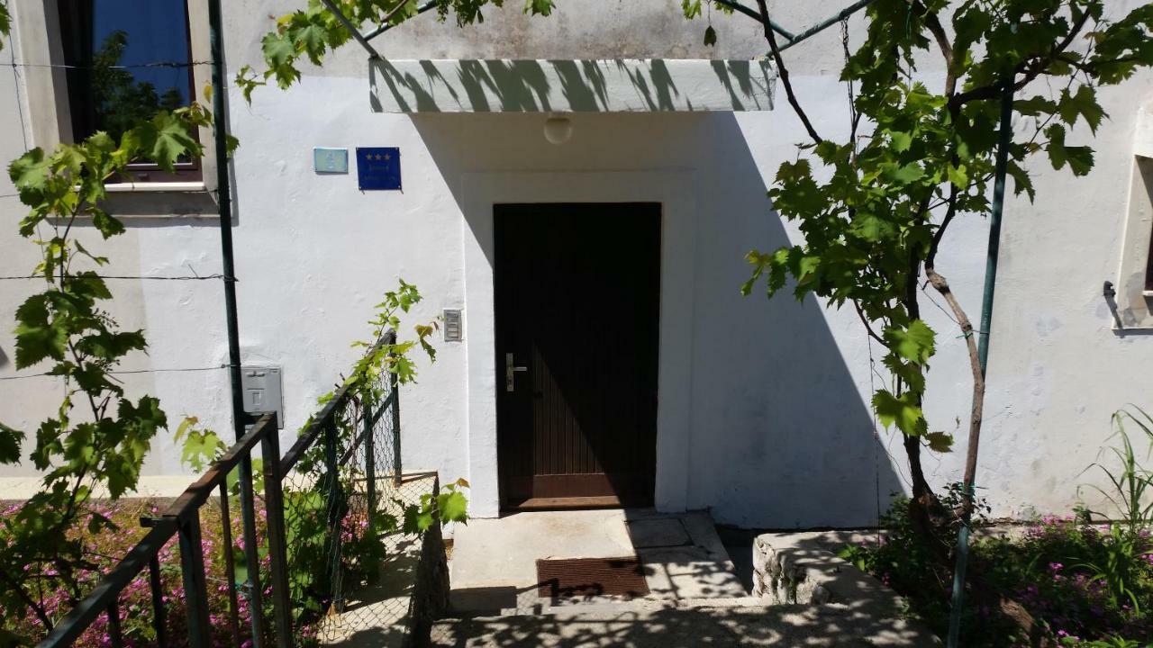 apartman Sabljak Mali Losinj Bagian luar foto