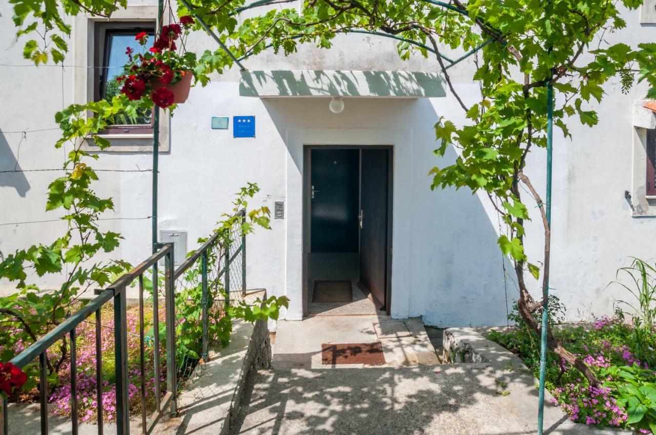 apartman Sabljak Mali Losinj Bagian luar foto